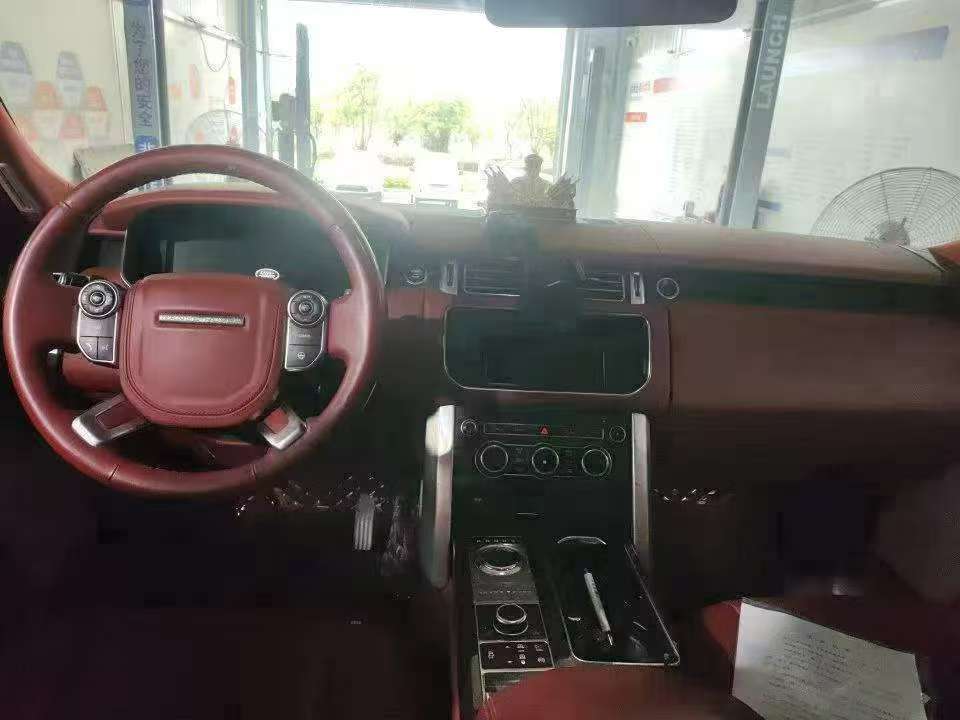 Land Rover Range Rover Executive 2014 3.0T Gasoline High Spec 2