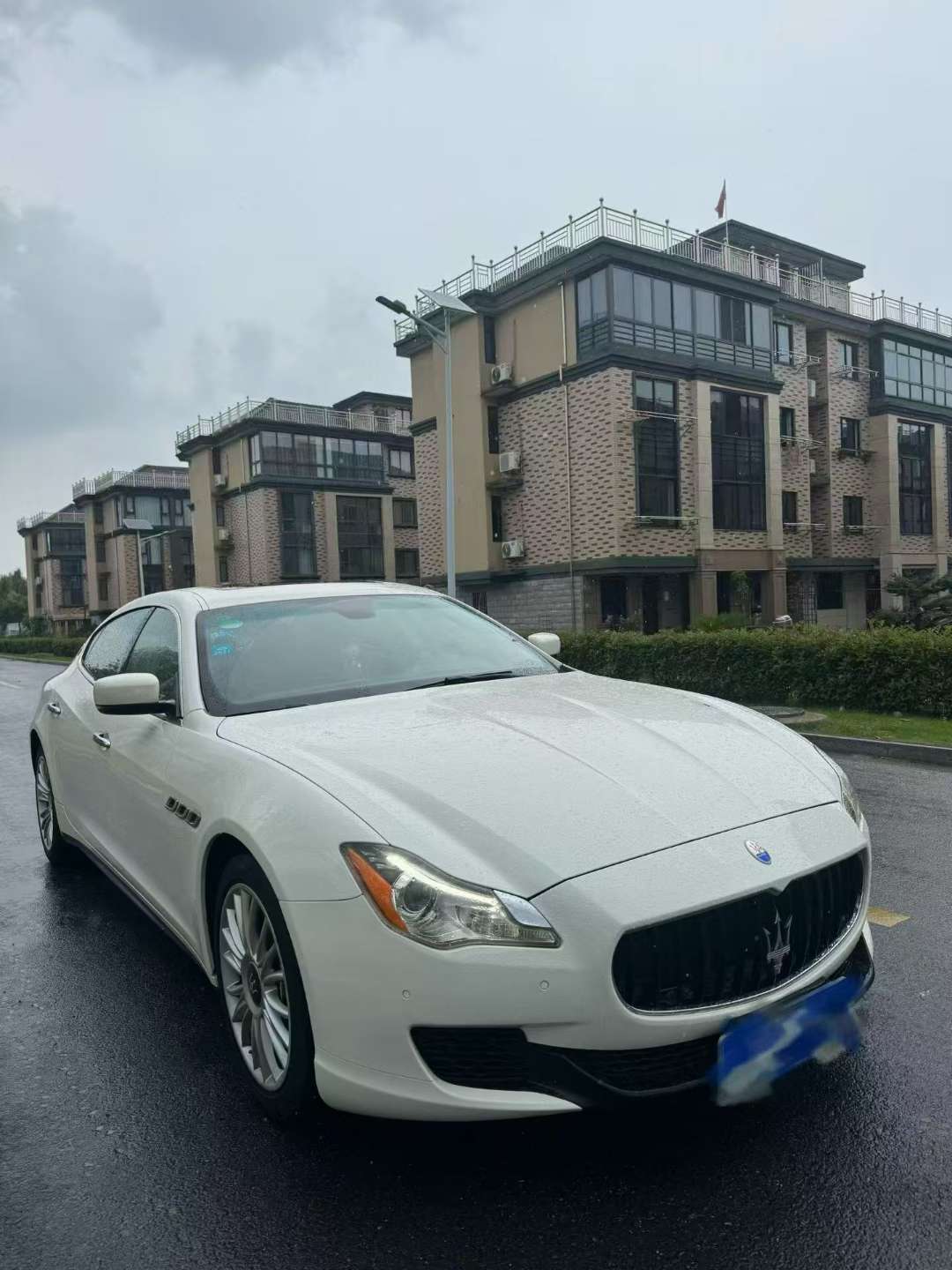 Maserati Quattroporte 4