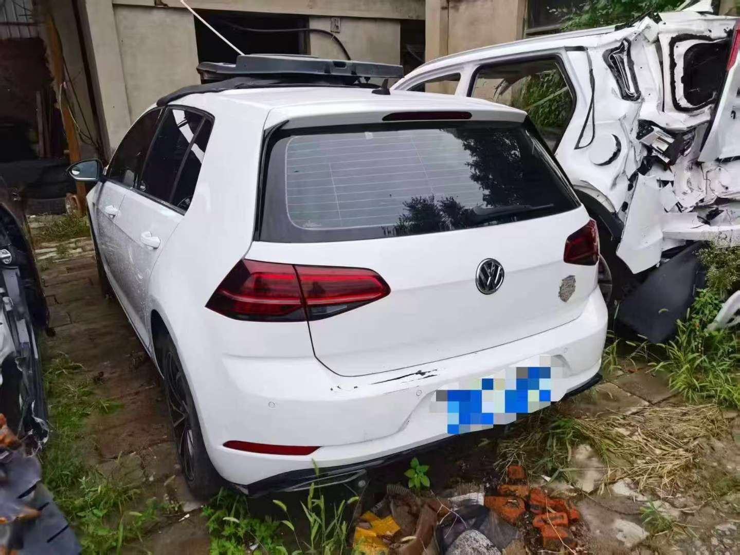 Volkswagen Golf 1.4T Automatic Sunroof 3
