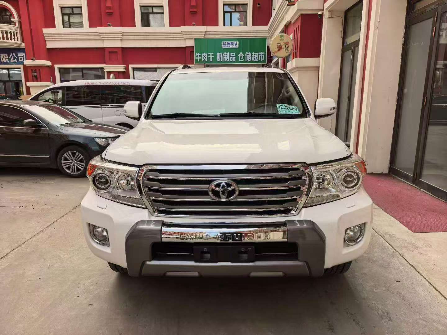 Toyota Land Cruiser 2012 4.0L VX 3