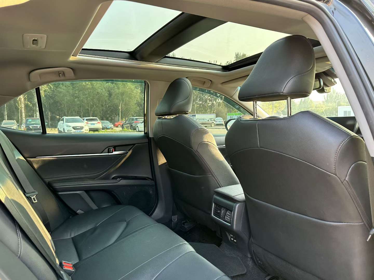 Toyota Camry 2021 2.5G Luxury Edition China VI 5