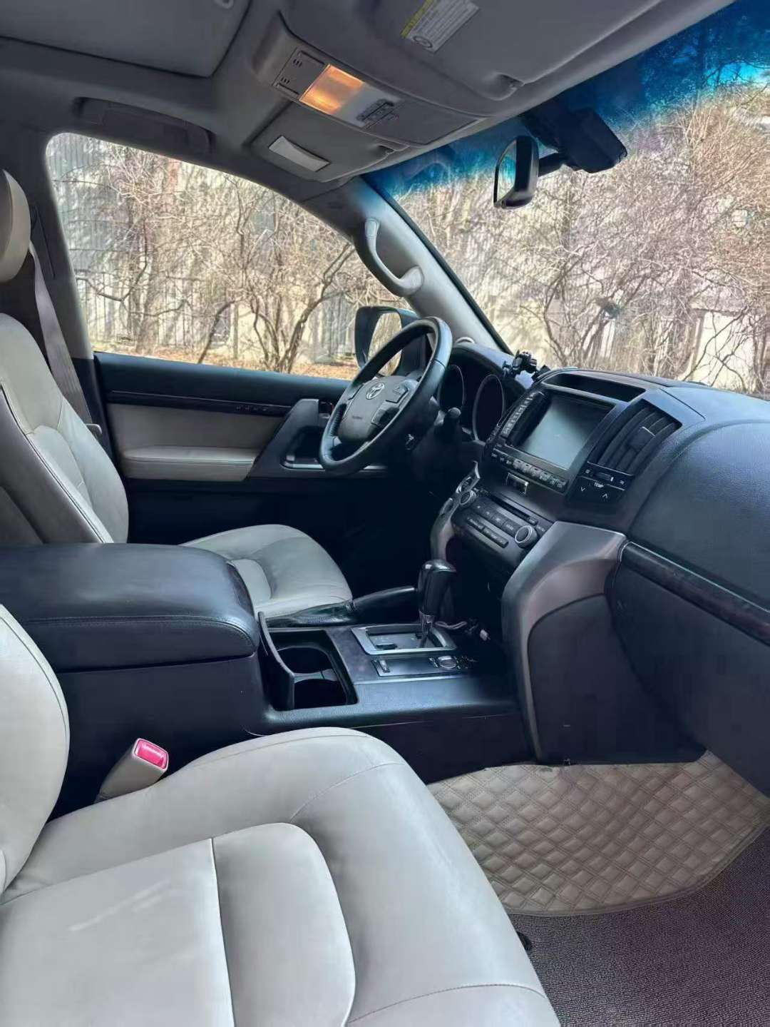 Toyota Land Cruiser 2011 4700 V8 VX.R 6