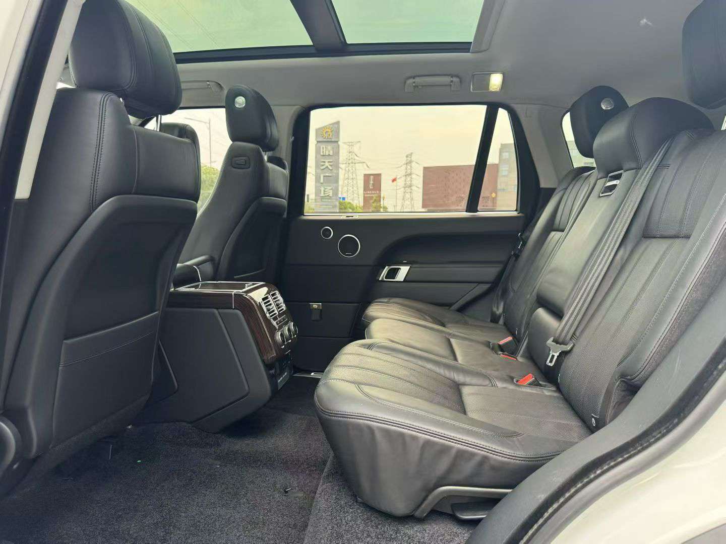 Land Rover Range Rover 9