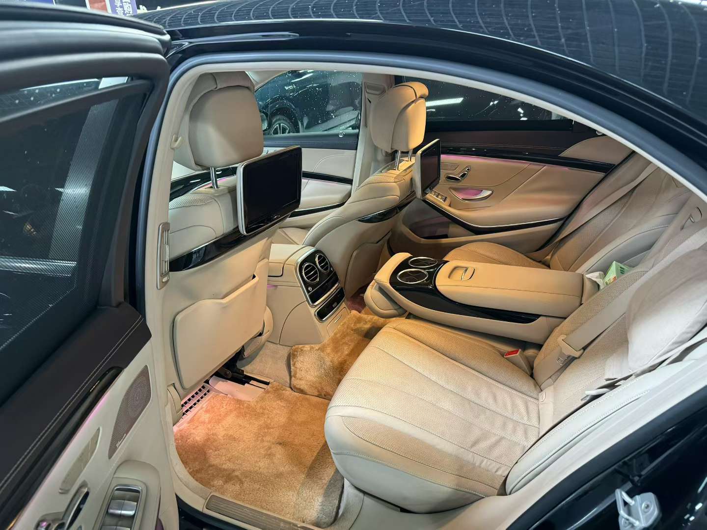Mercedes-Benz S-Class 2014 S320L Luxury 6
