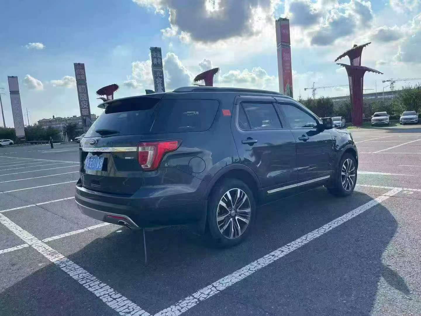 Ford Explorer 2017 2.3T Automatic 4WD 7-Seater 4