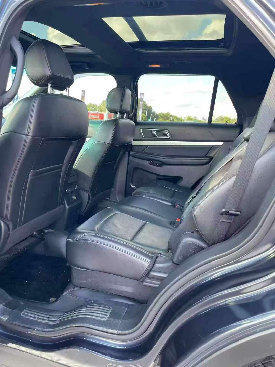 Ford Explorer 2017 2.3T Automatic 4WD 7-Seater 9
