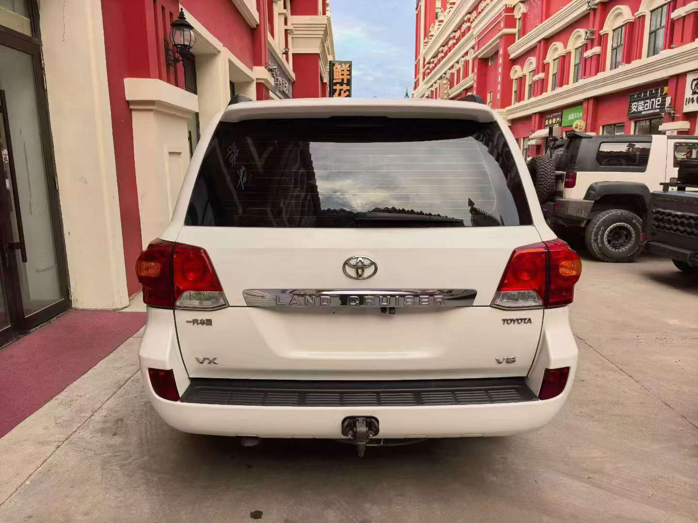 Toyota Land Cruiser 2012 4.0L VX 5