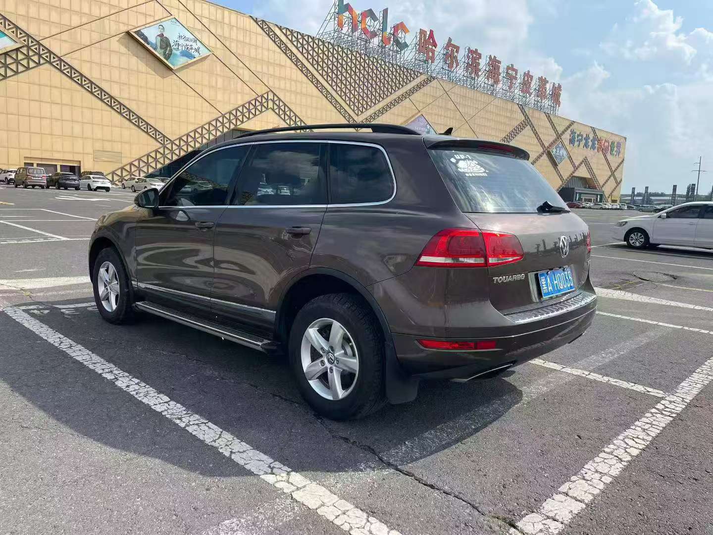 Volkswagen Touareg 2013 3.0T Automatic 4WD Top Trim 5