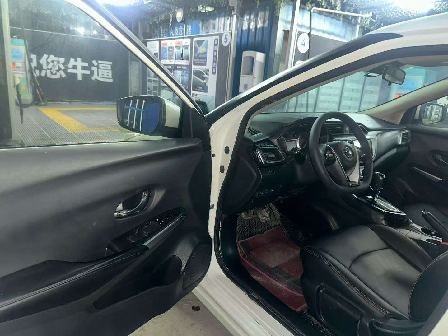 Nissan Bluebird 1.6L CVT Smart Cool Edition 4