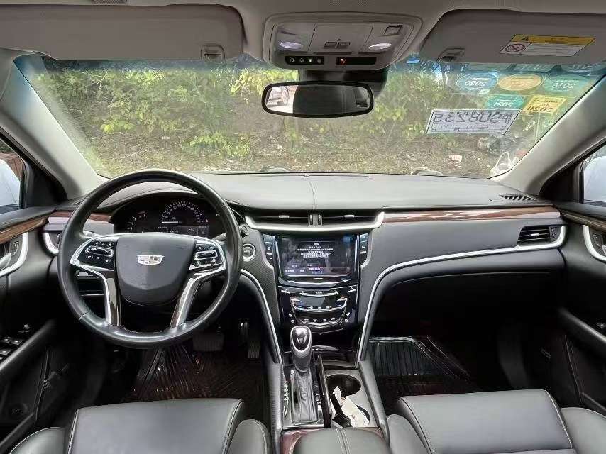 Cadillac XTS 2016 2.0T 28T Luxury 6