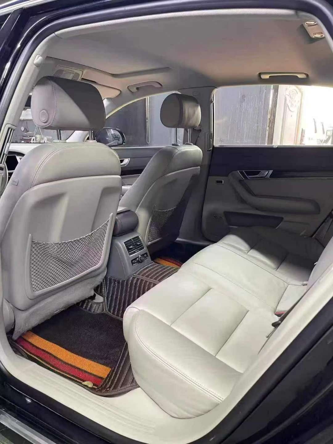 Audi A6L 2012 2.8 Automatic Sunroof AWD 9