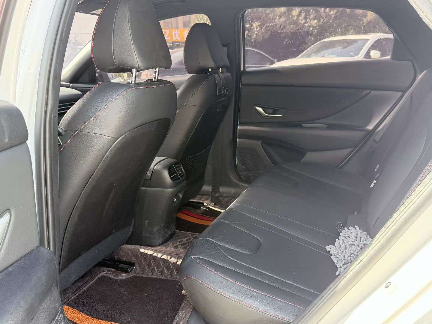 Hyundai Elantra 2022 1.5L CVT 20th Anniversary Edition 9