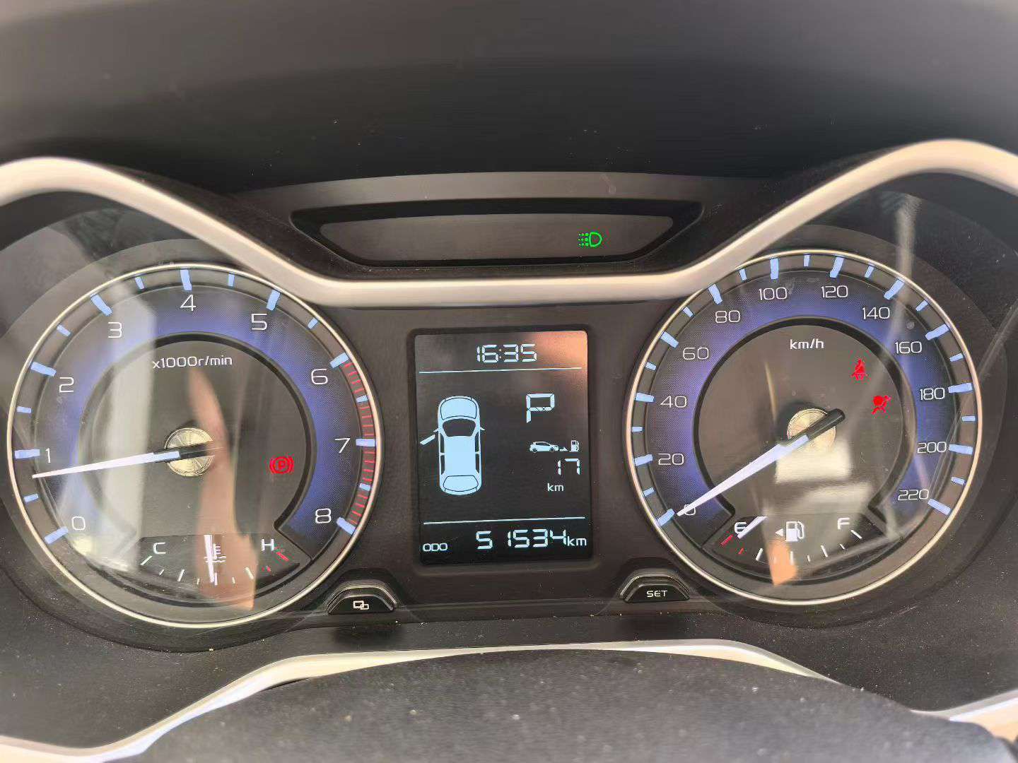 Geely X3 7