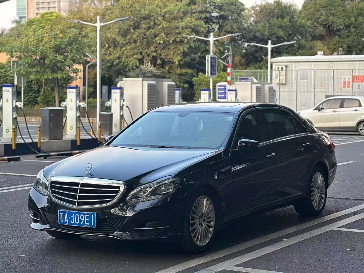 Mercedes-Benz E-Class 2.0T Sport Edition