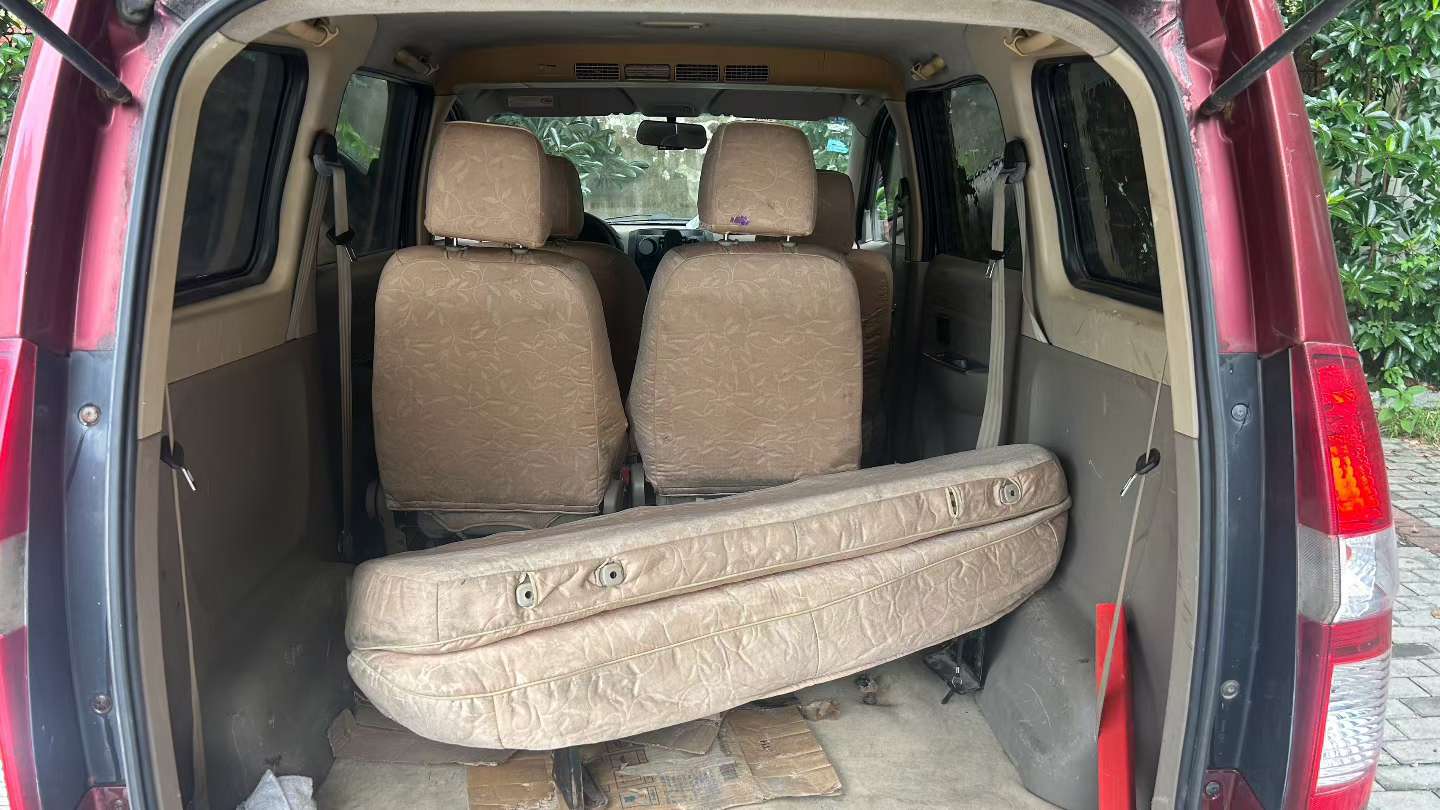 Wuling Hongguang 2013 1.4L Comfort Edition 8