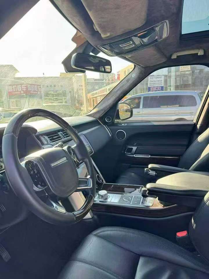 Land Rover Range Rover Diesel 3.0T Executive 4